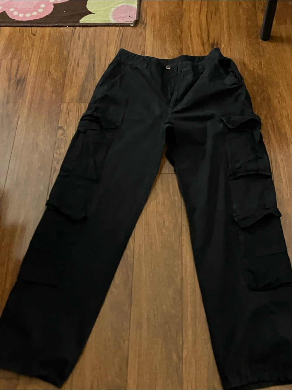 SHEIN Black Wide-Leg Cargo Pants